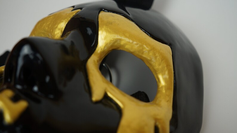 version black J-Dog FIVE mask