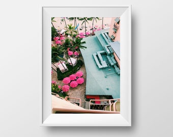 Pink Umbrella Beach Print: Honolulu Hawaii Photography (digitale download)