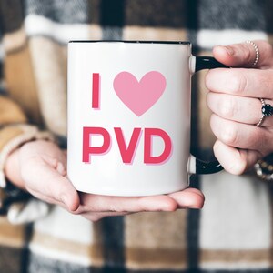 Mug en céramique Providence Love de 11 oz - Cadeau Rhode Island - Mug bicolore élégant avec couleur contrastante - Ancre et amour sincère en PVD