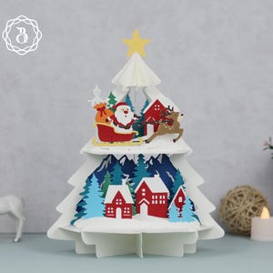 &quot;Weihnachtsbaum mit Weihnachtsmann und Schlitten Papier Handwerk Dateien (digitaler Download)&quot;