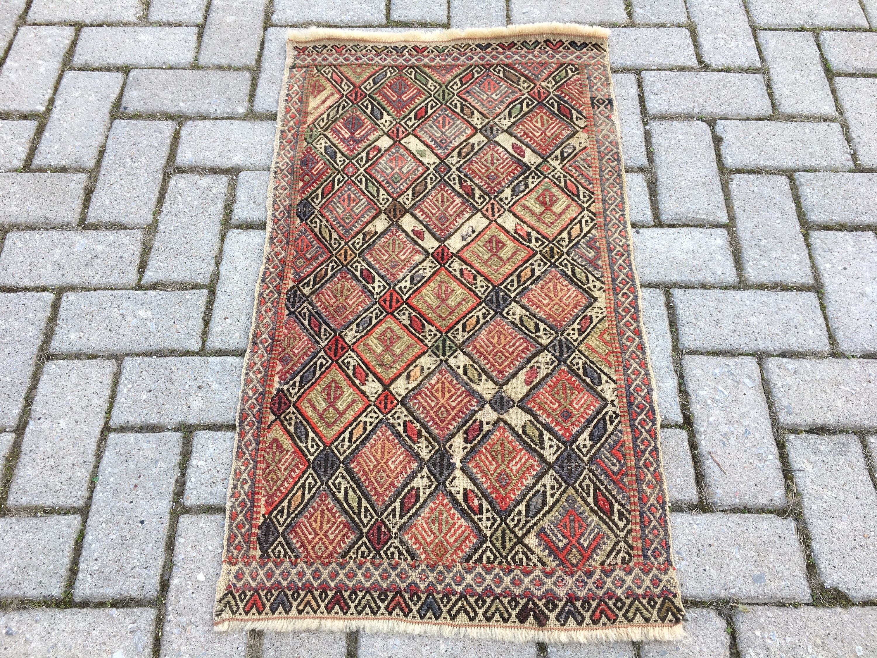 Colorful small rug Vintage small rug Bohemian small rug 396 Small kilim rug Colorful small kilim rug Turkish small rug