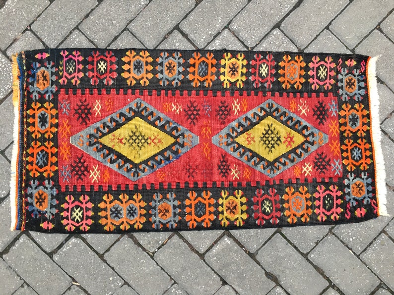 Bohemian small kilim rug Colorful Small rug Turkish kilim rug Handmade small rug Door mat rug