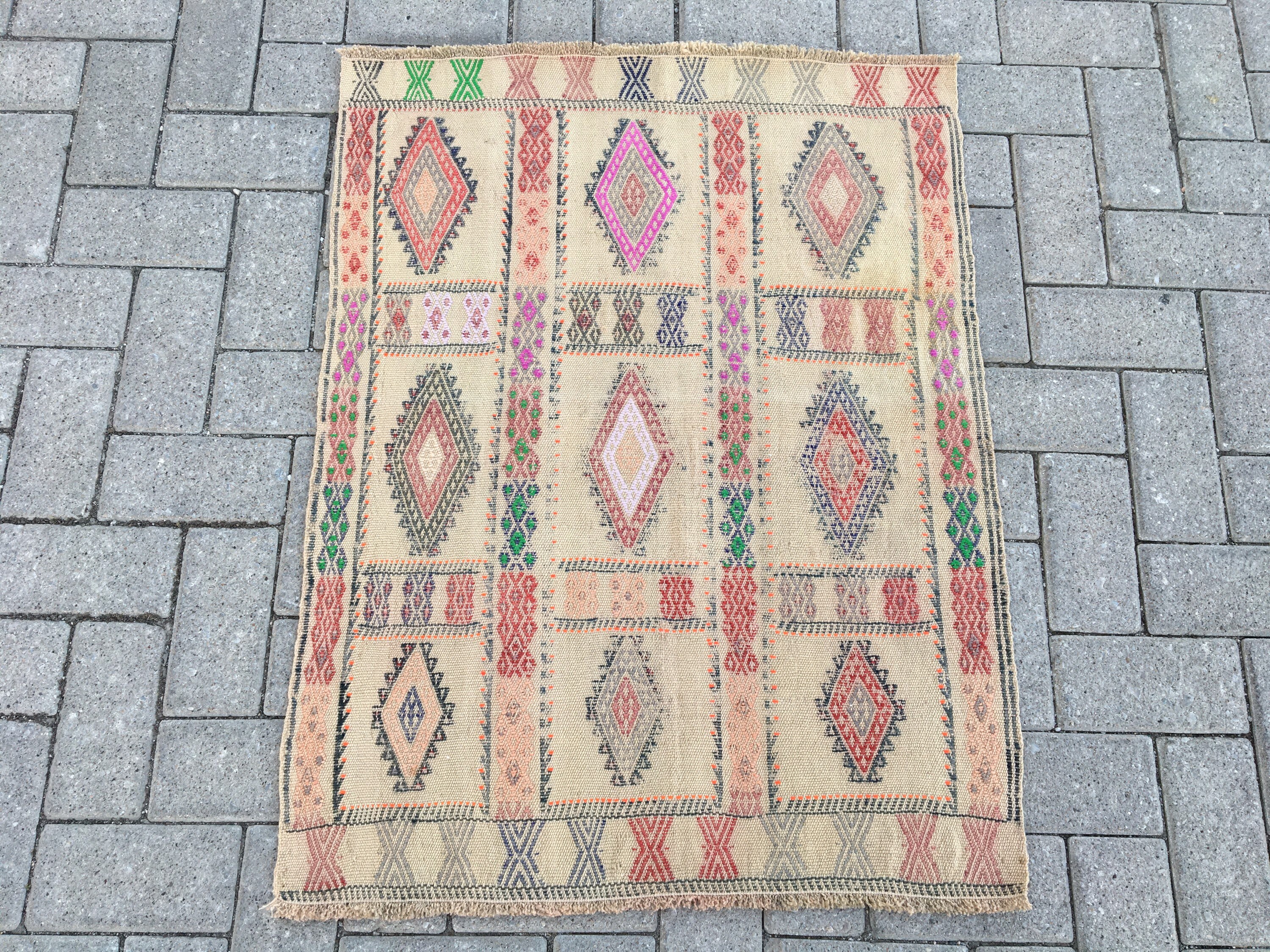 2x3 3x5 5x8 Turkish Rug Natural Beige Pink Vintage Kilim style Area & – Fame