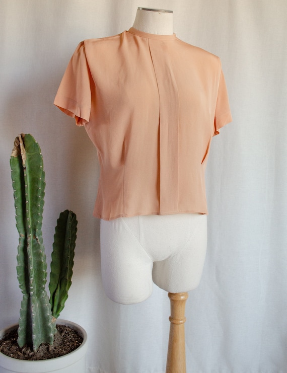 Vintage 1940s Peach Short Sleeve Blouse - image 2