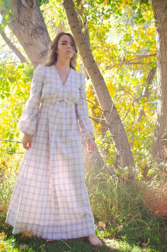 Vintage 1970s Purple and White Plaid Prairie Style
