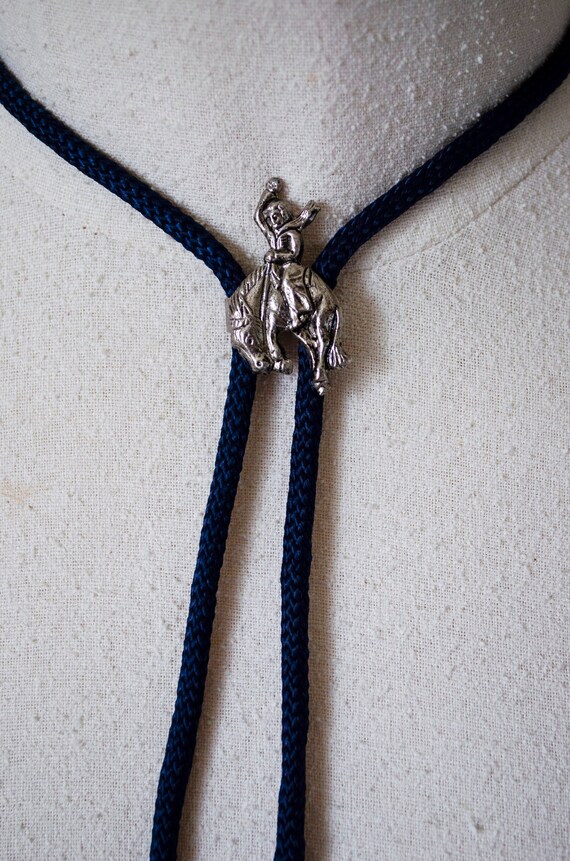 Vintage Bolo Tie With Cowboy Pendant - image 7