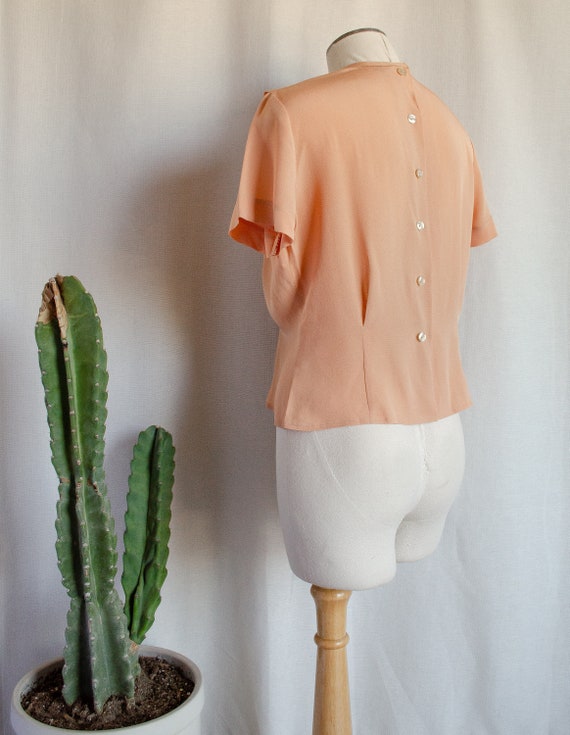 Vintage 1940s Peach Short Sleeve Blouse - image 3