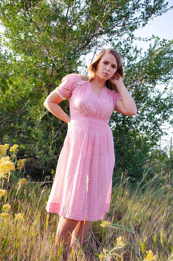 Vintage 1930s Pink Floral Cotton Day Dress