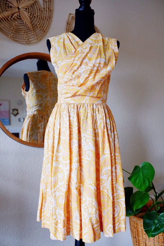 Vintage 1960s Yellow Paisley Crepe Party Dress - image 2