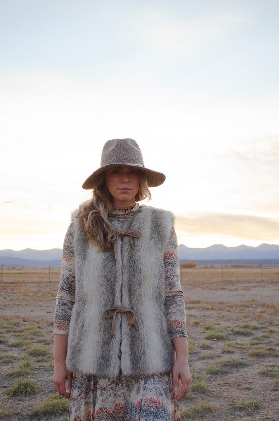 Vintage 1960s Faux Fur Grey White Vest
