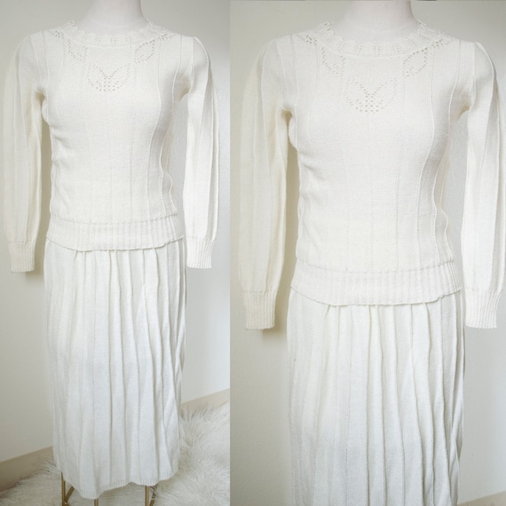 Vintage 1960s Crocheted Lilac Two Piece Matching … - image 1