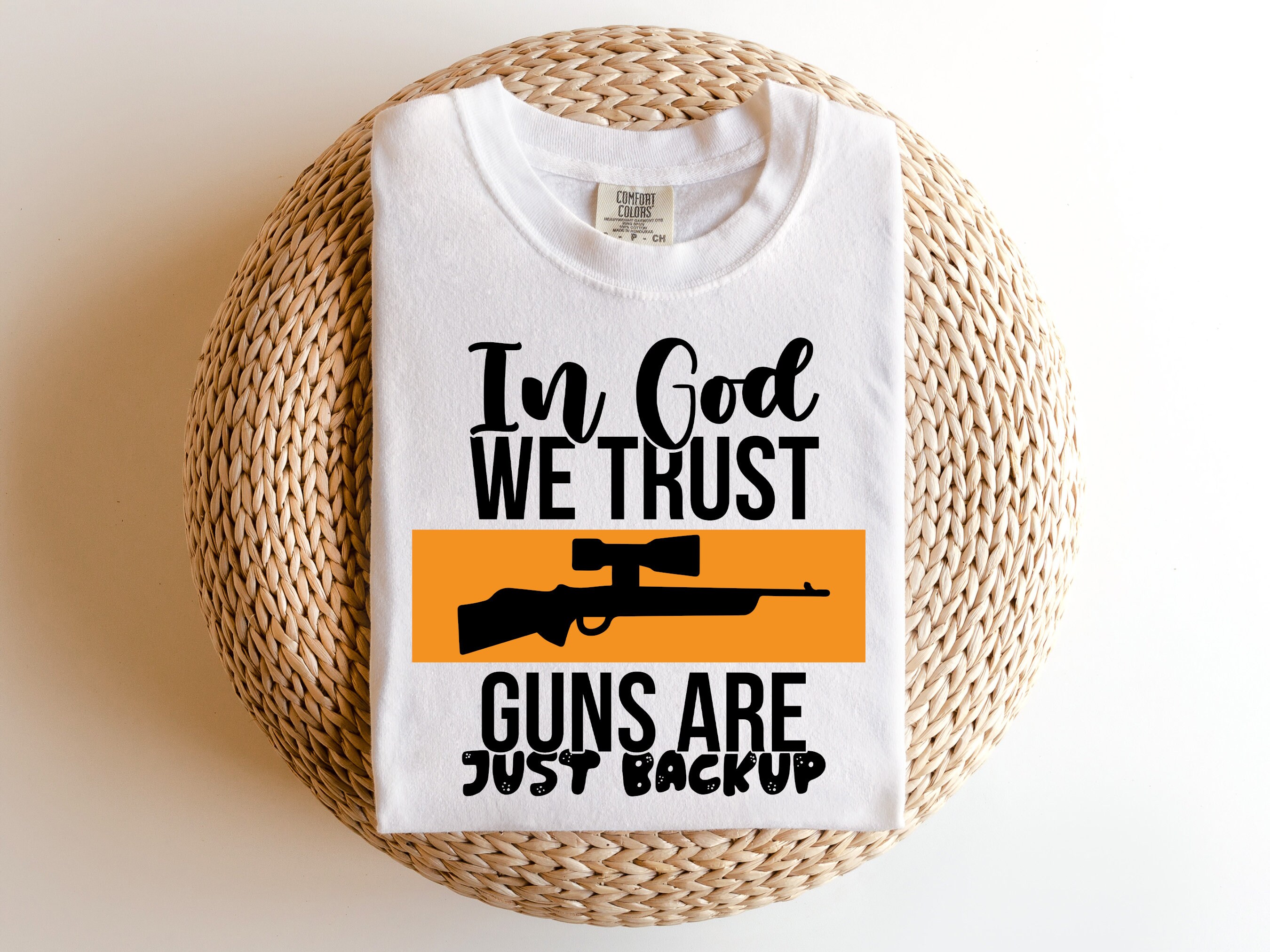 Adesivo In Vinile "In God We Trust The Guns Are Just Backup" | Decalcomania USA Per Auto, Camion E Laptop | Impermeabile E Resistente