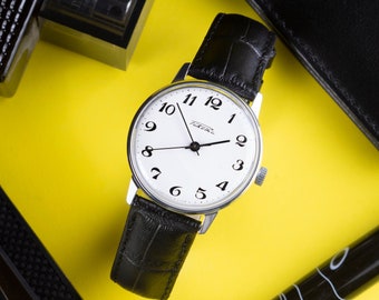 montre vintage Raketa des années 1970, montre mécanique blanche, montre cadeau pour homme, montre-bracelet pour homme, cadeau vintage pour homme