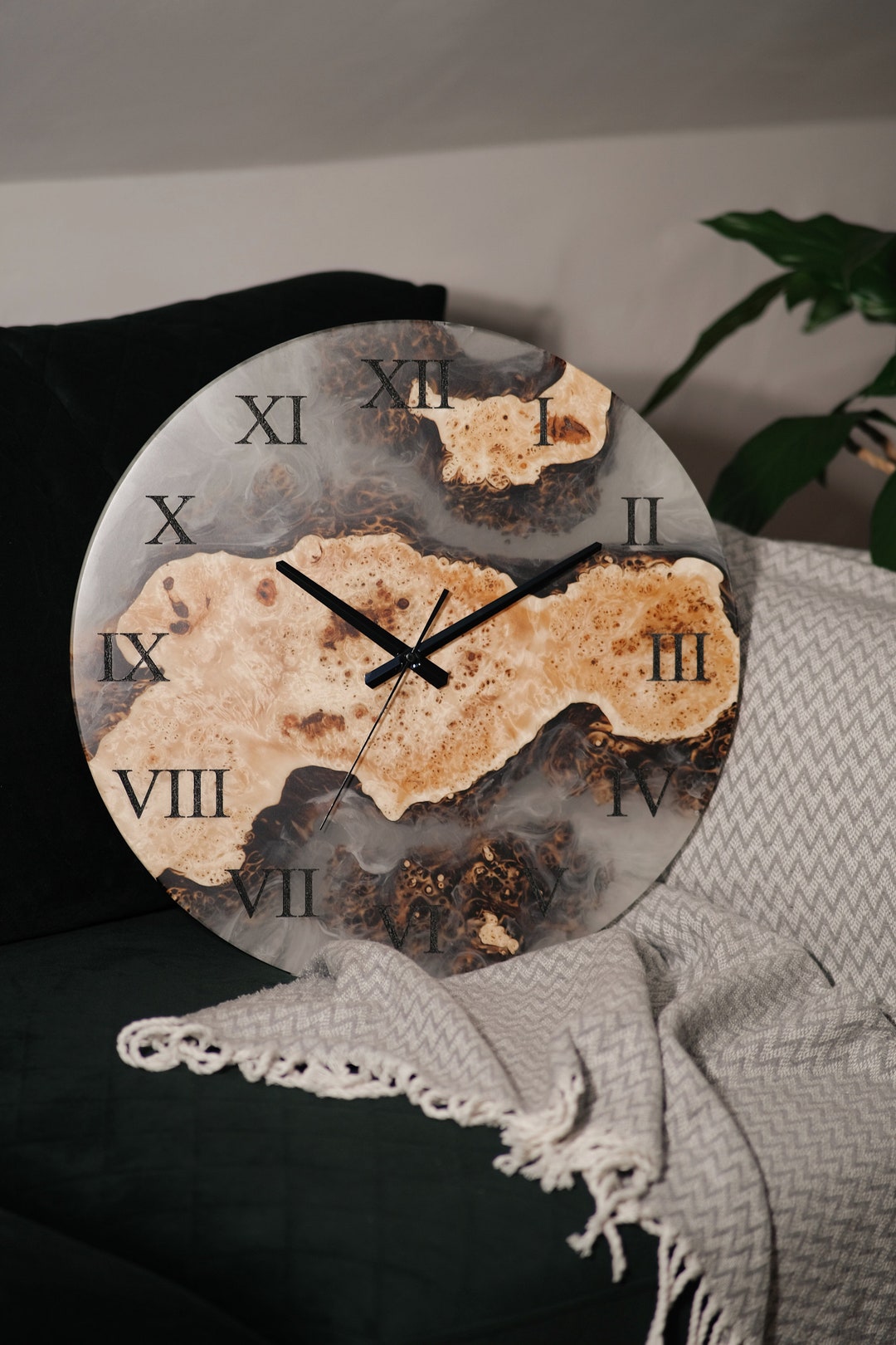 Epoxy Resin Oversized Wall Clock, Live Edge Round Unique Wall Clock