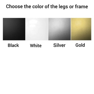 Op de afbeelding: Vier kleurstalen om de kleur van de poten of het frame van meubels te kiezen. De kleurstalen zijn zwart, wit, zilver en goud.