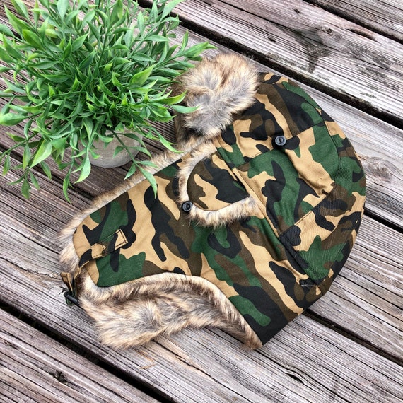 Camo Trapper Hat: Faux Fur Lined Aviator Winter Hat - Etsy display picture 1