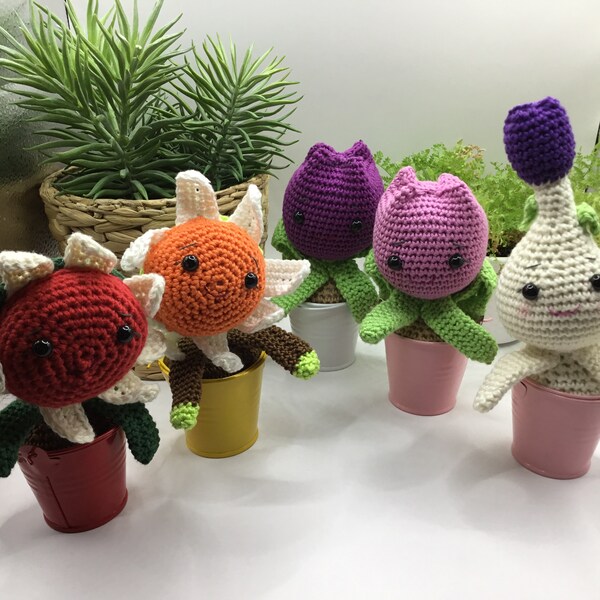 Fleur au crochet, fleur amigurumi, fleur au crochet dans son pot .