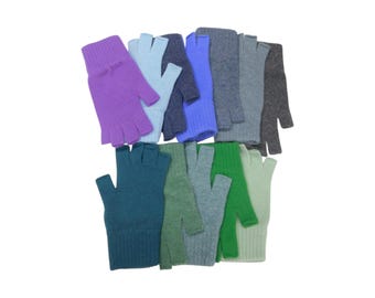 Ladies’ Pure Cashmere Fingerless Gloves – Handcrafted in Hawick, Scotland