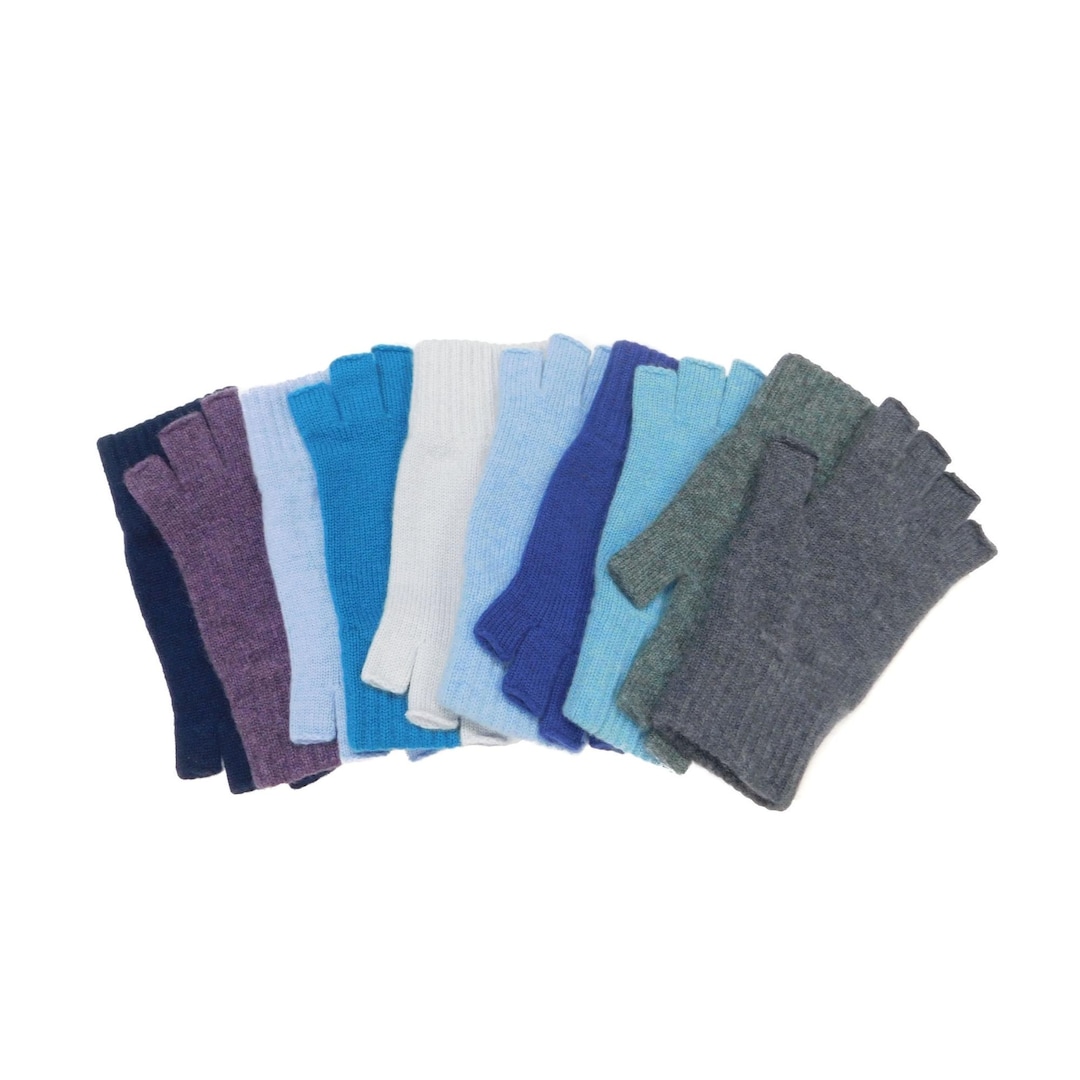 Ladies' Pure Cashmere Fingerless Gloves – Handcrafted in Hawick