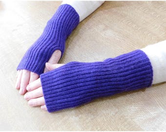 Ladies Cashmere Fingerless Wrist Warmers: Handcrafted Ribbed Mitts, Scotland