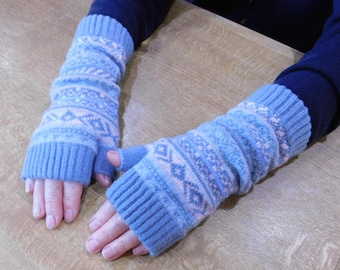 Ladies Longer Cashmere Wristwarmers – Fair Isle Light Blue & Mint | Handcrafted in Hawick