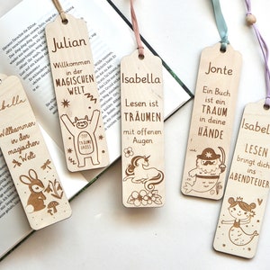 Marque-page en bois personnalisé avec le nom souhaité / écolier 2024 / cadeau garçon, fille / idée cadeau de scolarisation/ cartable