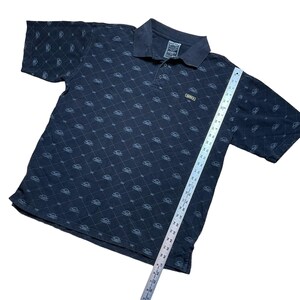Camisa polo vintage Avirex con estampado integral, talla XL para hombre, manga corta y cuello. imagen 8