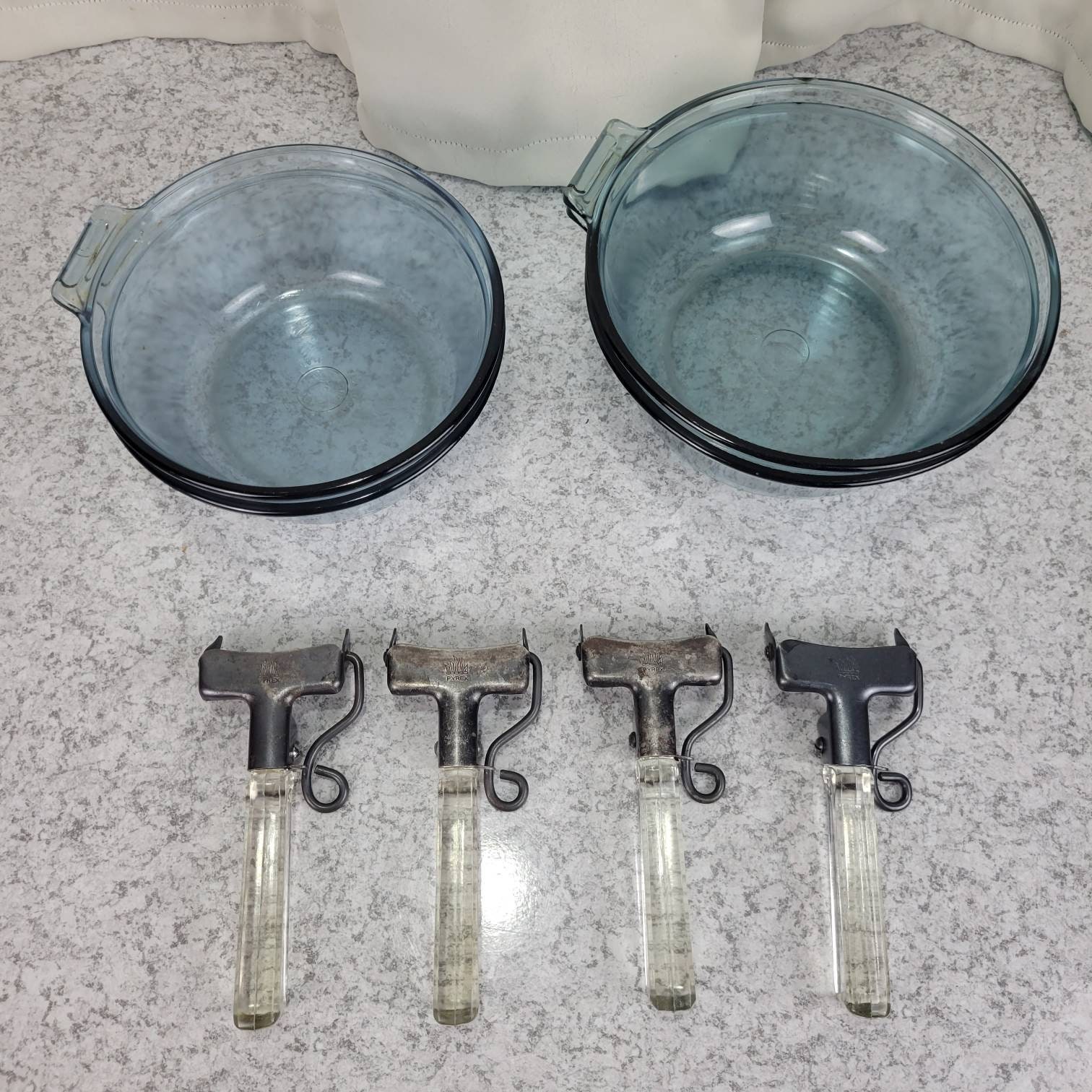 Vintage Blue Pyrex Flameware Pots Set of Four 4 Detachable Handles Clear  Handles 