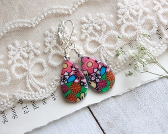 Silver Plated Flower Teardrop Shell Glass Bead Leverback Dangle Drop Earrings | BOHO Flower Earrings | Hippie Errings |  Floral Earrings