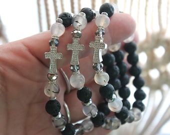 Braccialetto di perline incrociato di pizzo di razza di razza fatta a mano da donna Blake / braccialetto incrociato / regalo di gioielli della croce della fede cristiana / regalo della croce