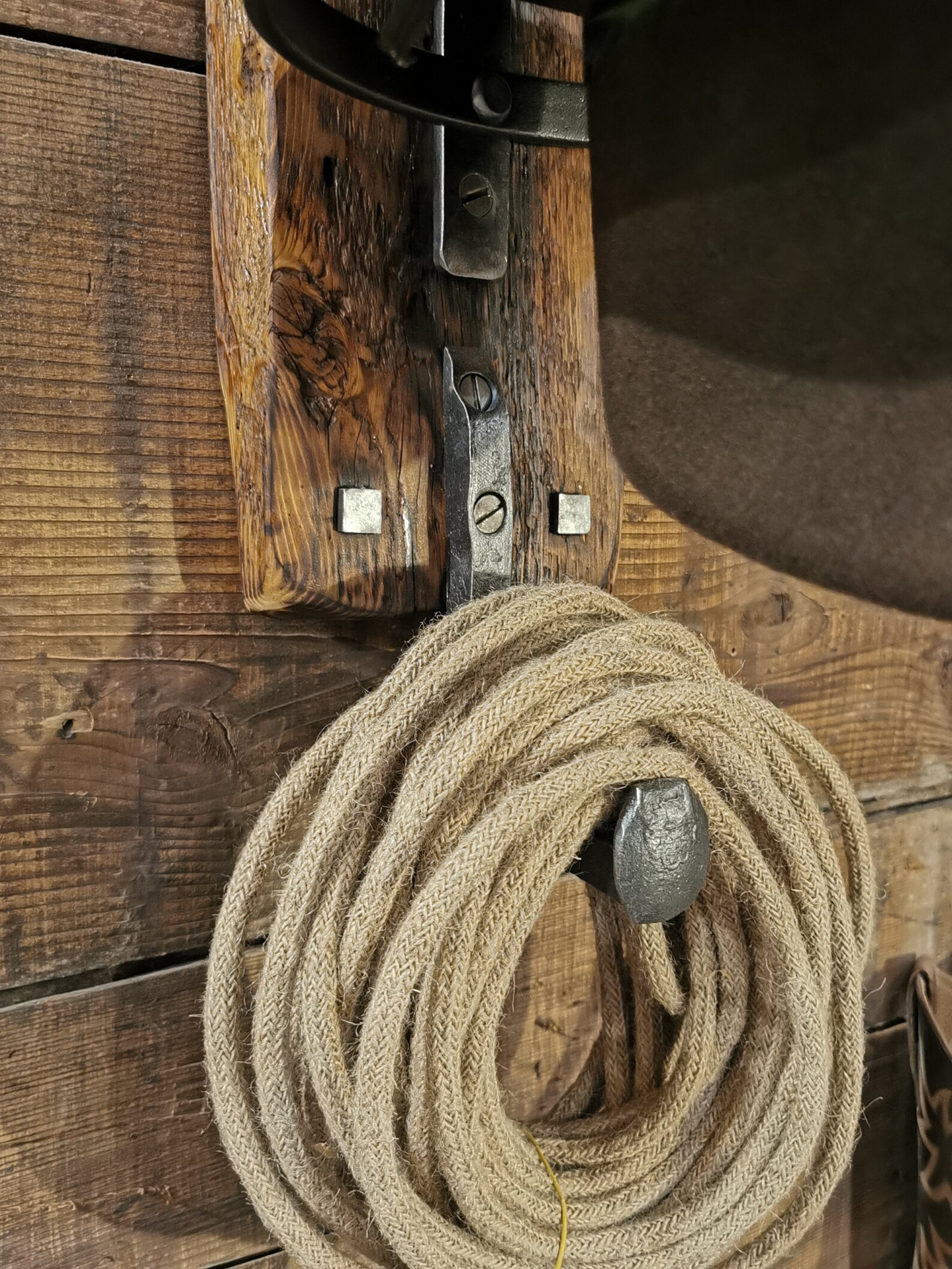 Rustic Hand Forged Cowboy Hat Rack Gift Ranch/barn | Etsy