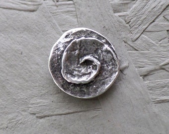 Magnetic scarf brooch, spiral, silver-colored