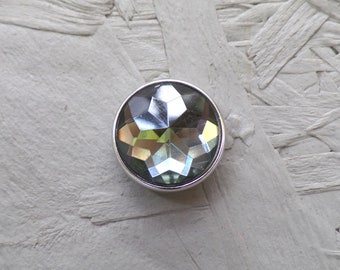 Magnetic brooch, 20 mm - silver-coloured with grey crystal cut