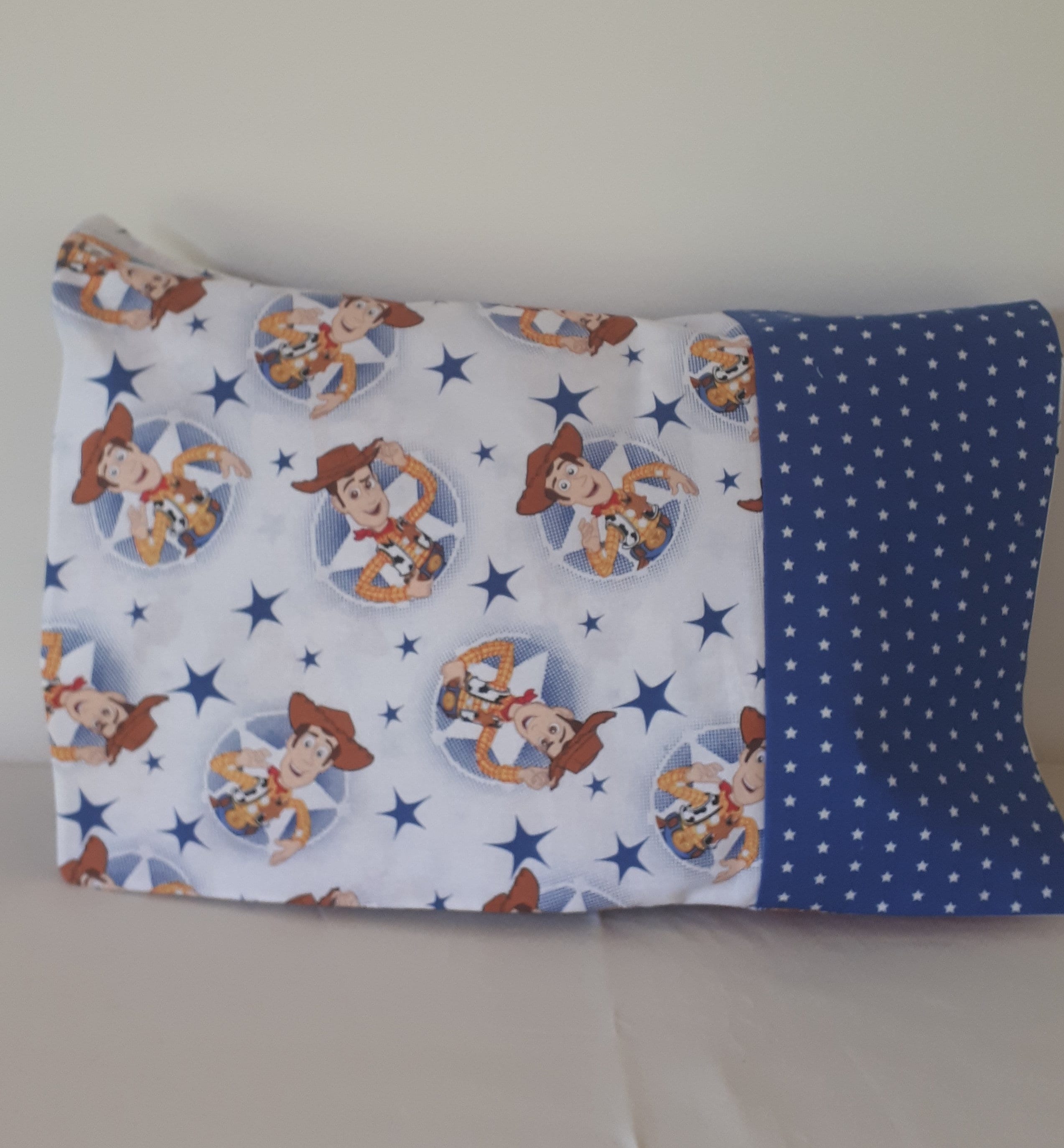 Yellow Duck Shinjidai Comfortable Kids Travel Neck Pillow with Sleeping mask 