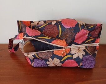 Shoe Bag/Travel Bag/Knitting Bag/Carry Handle/Jocelyn Proust Fabric/Rose Gold Zipper + Charm