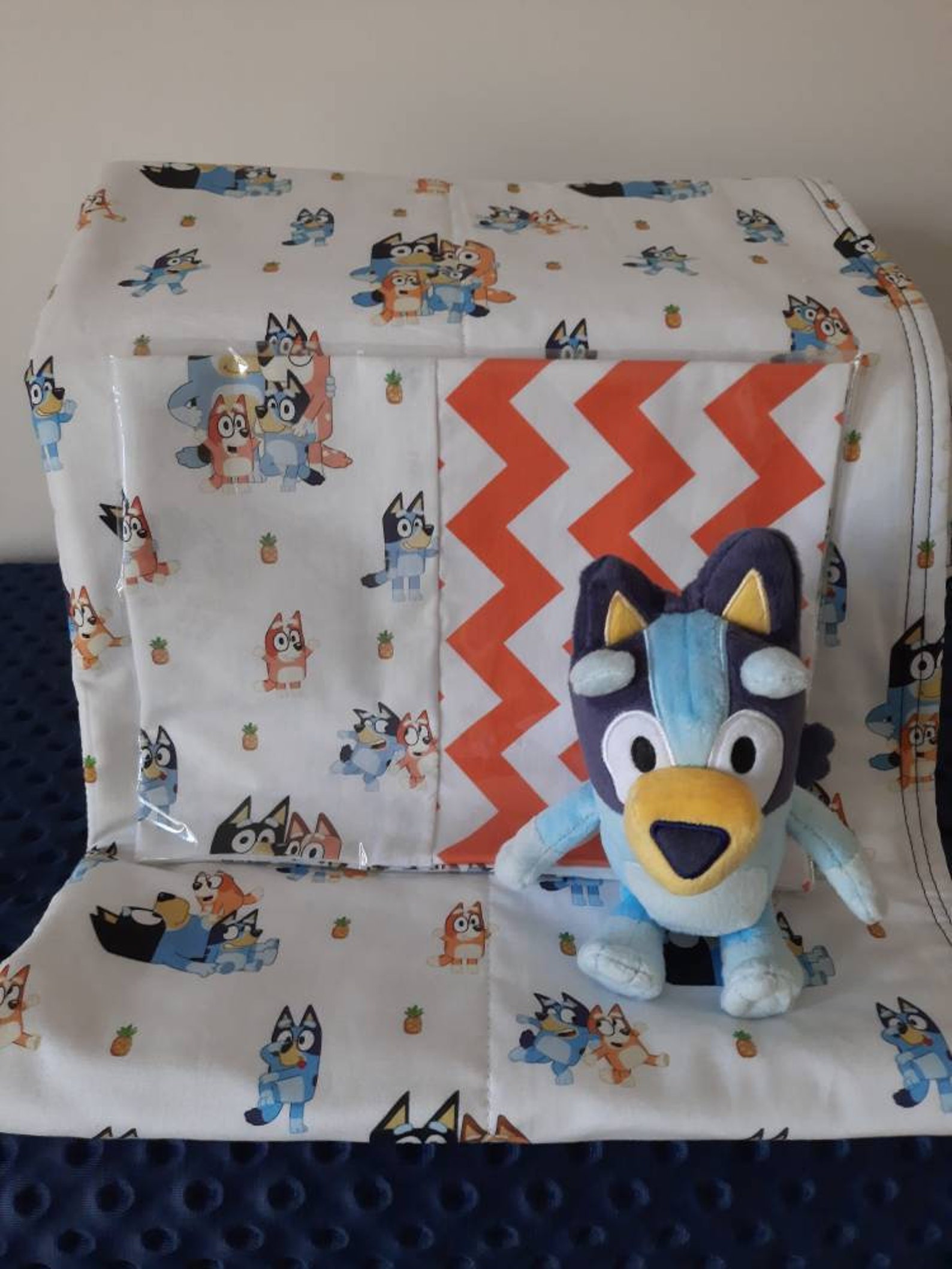 Bluey Blanket/Lightweight Quilt/Pram/Cot/72cm x 94cm/28 Etsy