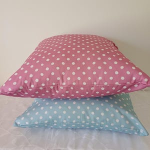 Spots/Cushion Covers/ 50cm x 50cm