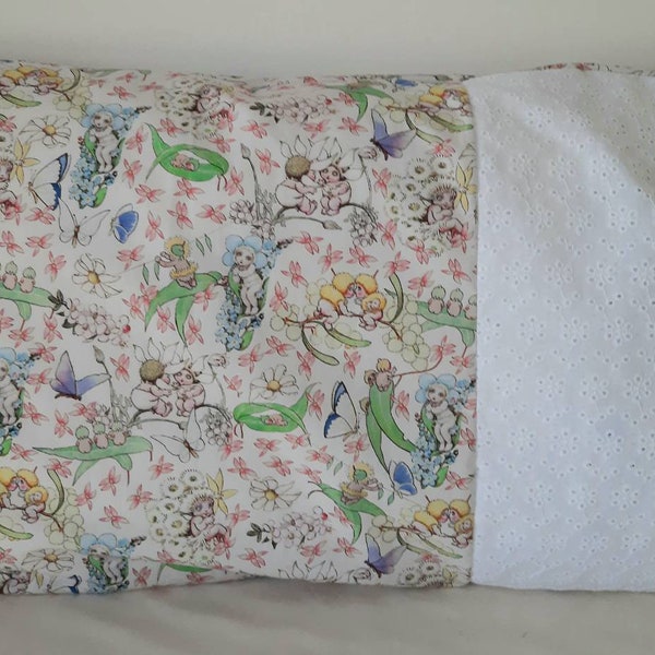 May Gibbs Standard Pillowcase/Gumnut Babies/Inner Flap/48cm x 73cm/19" x 28.5"