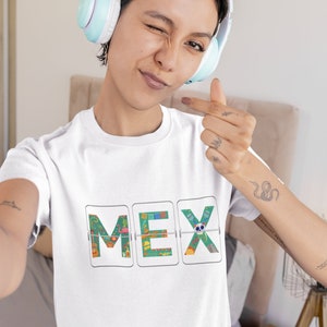 MEX - México Código de letras Unisex Camiseta de algodón pesado Viaje Viajero del mundo Viajar Ciudad País Destino Diversión Vacaciones Sueño Regalo