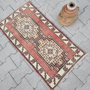 2x3  Small RED and WHITE VINTAGE Rug, Turkish rug ,53x98 cm, small kilim rug, small vintage-oushak  rug bohemian small rug door mat