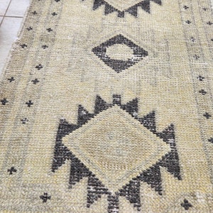 2x3 SMALL YELLOW and BROWN vintage Rug , small Turkish  rug ,50x95  area rug  vintage  rug  oushak rug bohemian rug door mat kilim rug