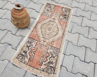 Kleiner Orange Vintage türkischer Teppich: 2x3 Oushak Teppich