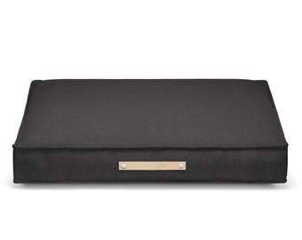 TÖVE Minimalist Dog Bed – Luxury Pet Cushion, Washable Cover