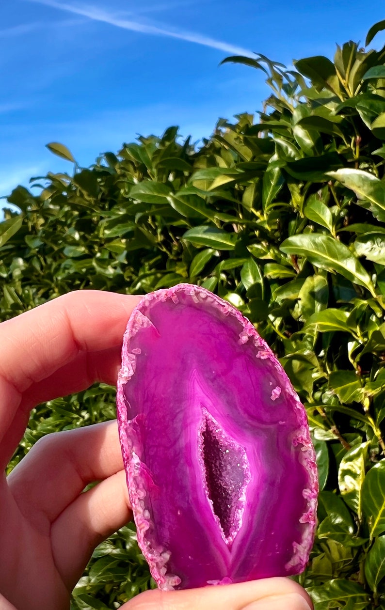 Pink Agate Geode, Geode, Pink Geode, Crystal, Brazilian Agate Geode, Gift, Natural, Beautiful. image 3