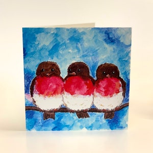 Cartão de felicitações com três pequenos tordos em uma fileira, tordos, arte, pintura, fofo, cartão de felicitações.