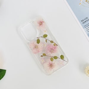 ナチュラルなピンクの桜の押し花の携帯ケース、iPhone 16 Pro Max 16e 15 Pro Max、Google Pixel 8 Pro 7 Pro 6 Pro ケース用