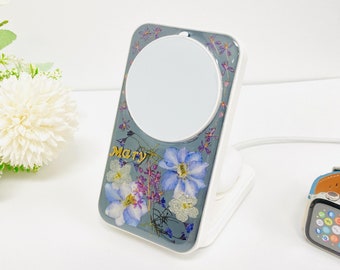 Custom name blue white flower pressed flower 3 in 1 magnetic wireless charging station,Magsafe charging stand for iPhone,AirPods,Apple Watch