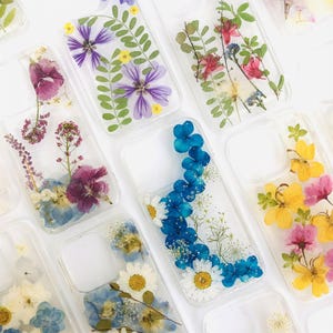 Real dried pressed flower phone case for iPhone 17 Pro Max 16e 15 Pro 14,for Samsung S25 Edge S25 Ultra,Google Pixel 9A Pro 8 Pro 7 Pro case