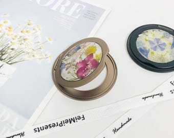 Red white pressed flower 360 degree rotating phone ring holder for e-book,ring stand,ring grip,support wireless charging,multi-angle support