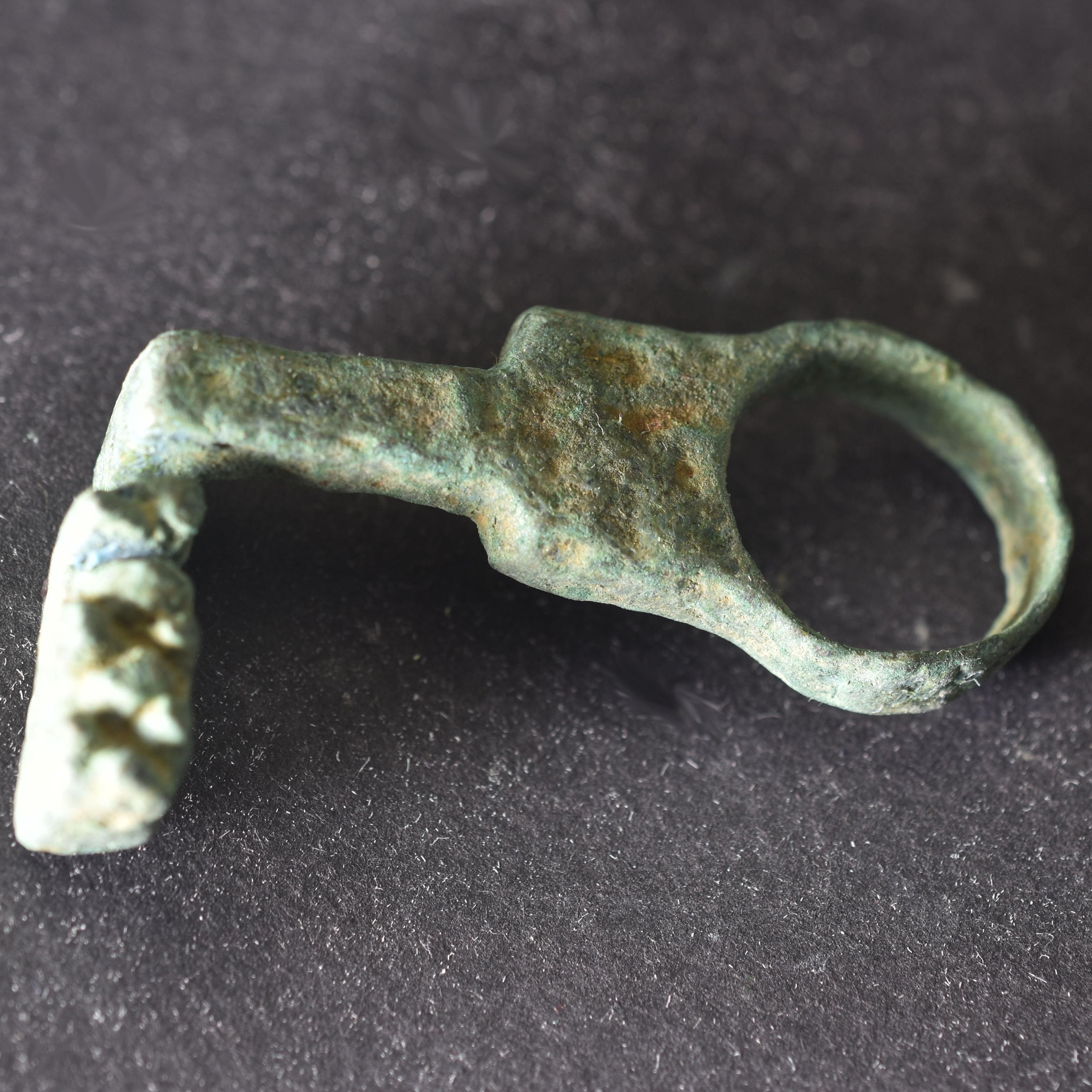 Ancient Roman Patinated Bronze Key Ring 1-3 C. AD | Handcrafted Replica ...